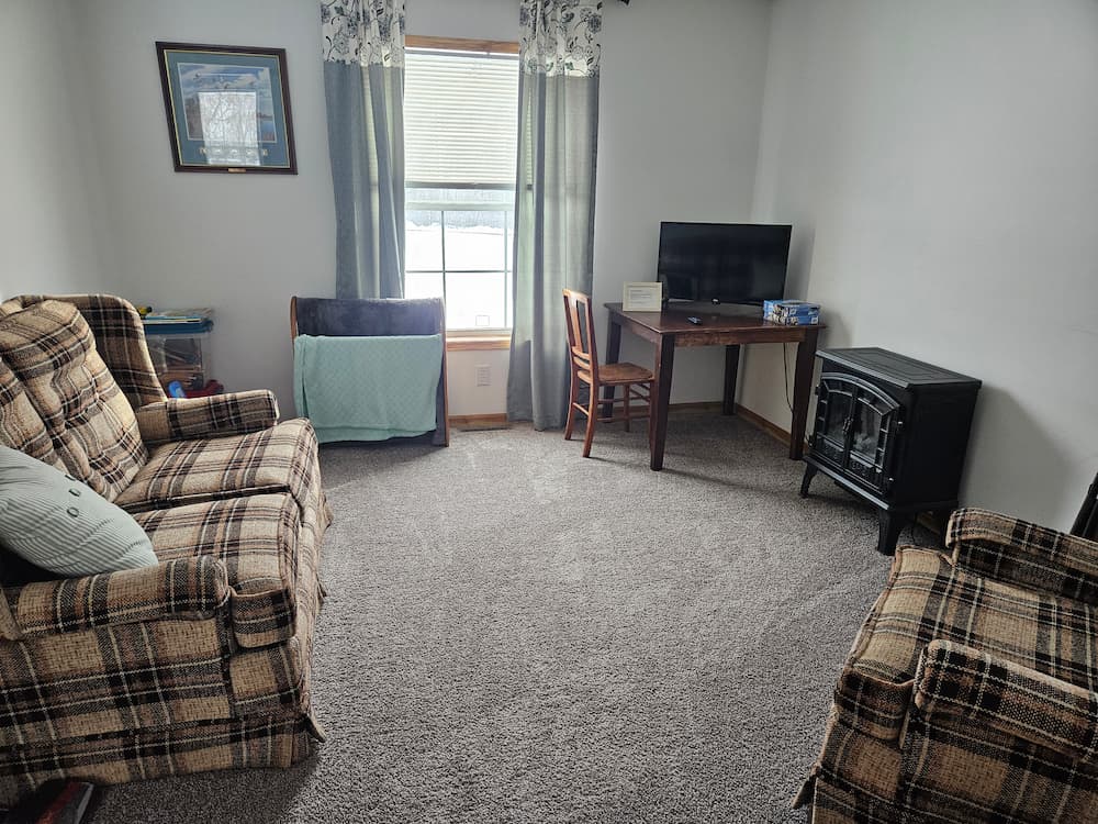 Spacoius Kids Den/Play Rm in 3 Bedroom rental